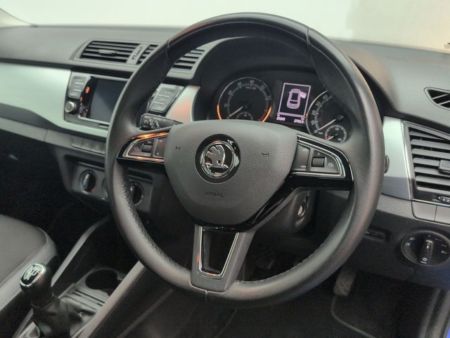 USED 2020 20 Skoda Fabia 1.0 TSI Colour Edition Hatchback 5dr Petrol Manual Euro 6 (s/S) (95 Ps) - Sensors, Air Con, Bluetooth