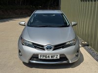 USED 2014 64 TOYOTA AURIS 1.8 VVT-h Icon Hatchback 5dr Petrol Hybrid CVT Euro 5 (s/s) (136 ps) FULL SERVICE HISTORY DAB RADIO
