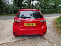 USED 2019 69 TOYOTA YARIS 1.5 VVT-i Icon Tech Hatchback 5dr Petrol Manual Euro 6 (111 ps) 8.9% APR FINANCE RATES