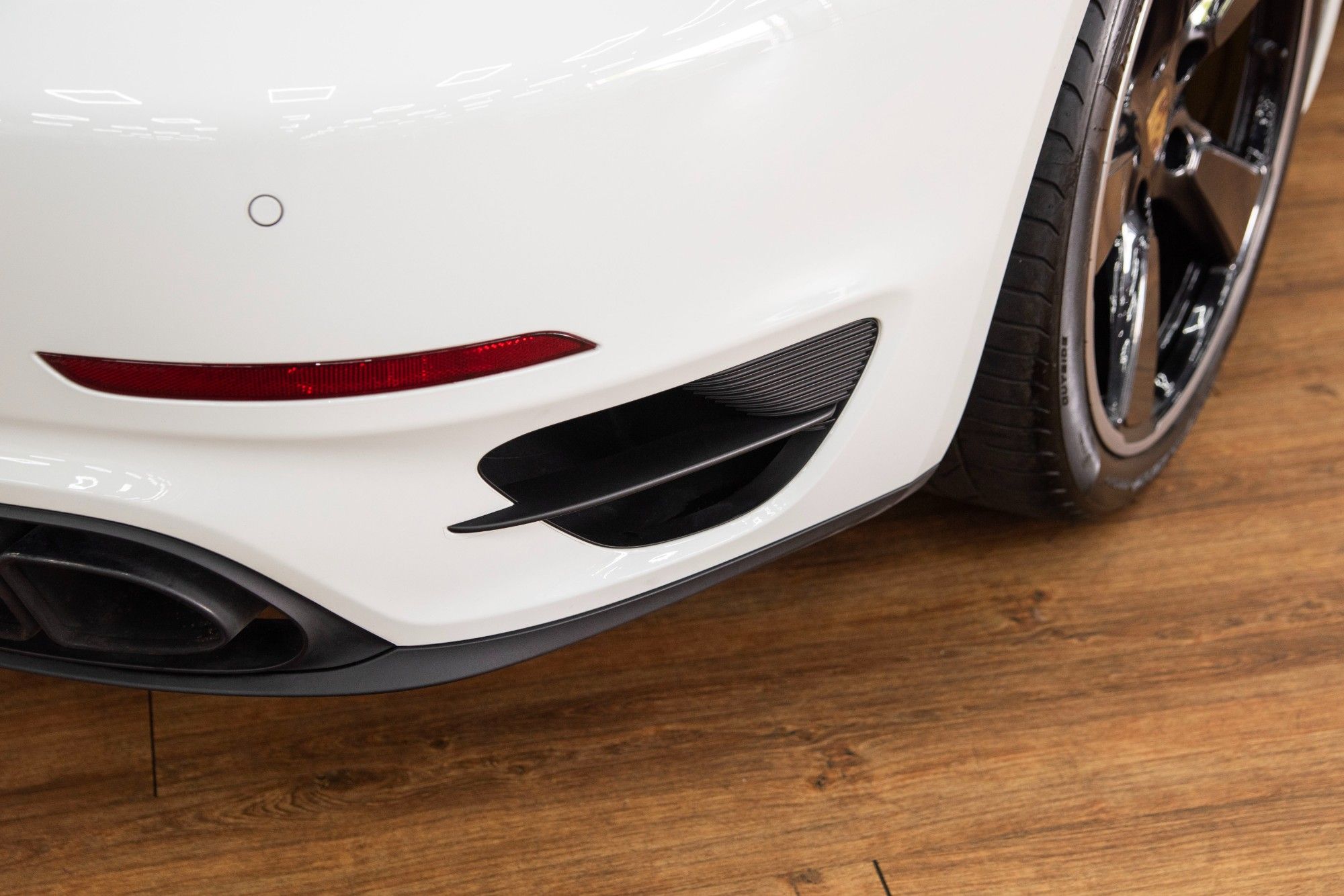 USED 2015 15 PORSCHE 911 3.8T 991 Turbo S GB Edition 