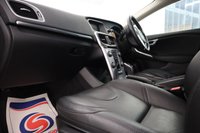 USED 2018 68 VOLVO V40 1.5 T3 GPF Inscription Hatchback 5dr Petrol Auto Euro 6 (s/s) (152 ps) 