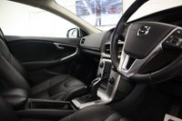 USED 2018 68 VOLVO V40 1.5 T3 GPF Inscription Hatchback 5dr Petrol Auto Euro 6 (s/s) (152 ps) 