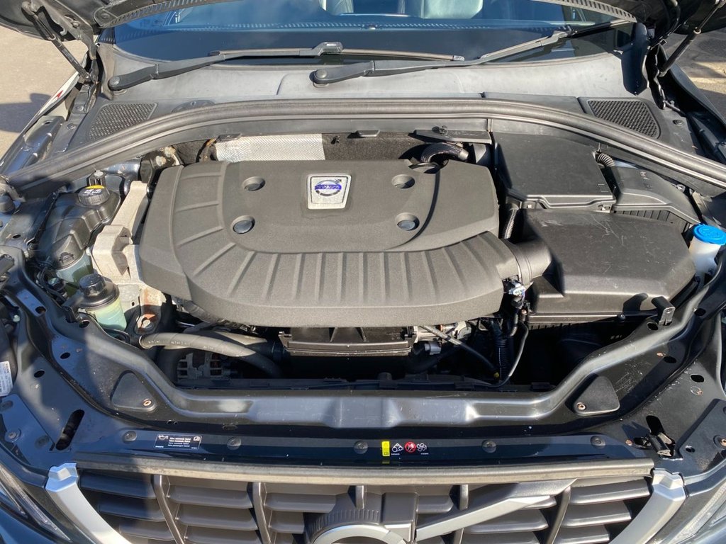 USED 2012 62 VOLVO XC60 2.4 D4 R-Design Nav SUV 5dr Diesel Geartronic AWD Euro 5 (163 ps) HEATED SEATS + SAT NAV