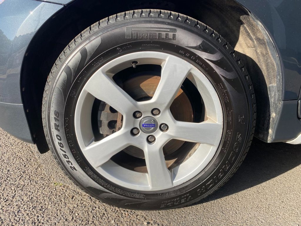 USED 2012 62 VOLVO XC60 2.4 D4 R-Design Nav SUV 5dr Diesel Geartronic AWD Euro 5 (163 ps) HEATED SEATS + SAT NAV