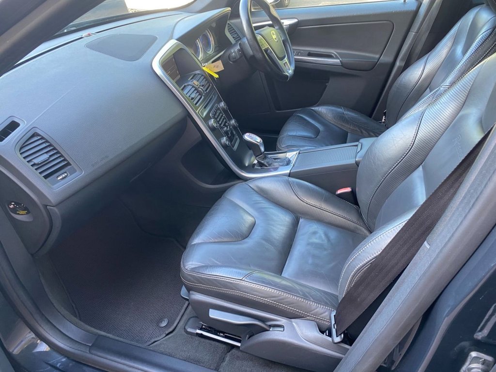 USED 2012 62 VOLVO XC60 2.4 D4 R-Design Nav SUV 5dr Diesel Geartronic AWD Euro 5 (163 ps) HEATED SEATS + SAT NAV