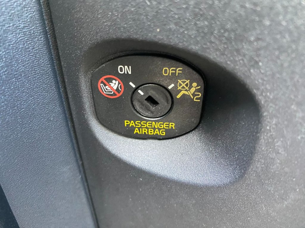 USED 2012 62 VOLVO XC60 2.4 D4 R-Design Nav SUV 5dr Diesel Geartronic AWD Euro 5 (163 ps) HEATED SEATS + SAT NAV