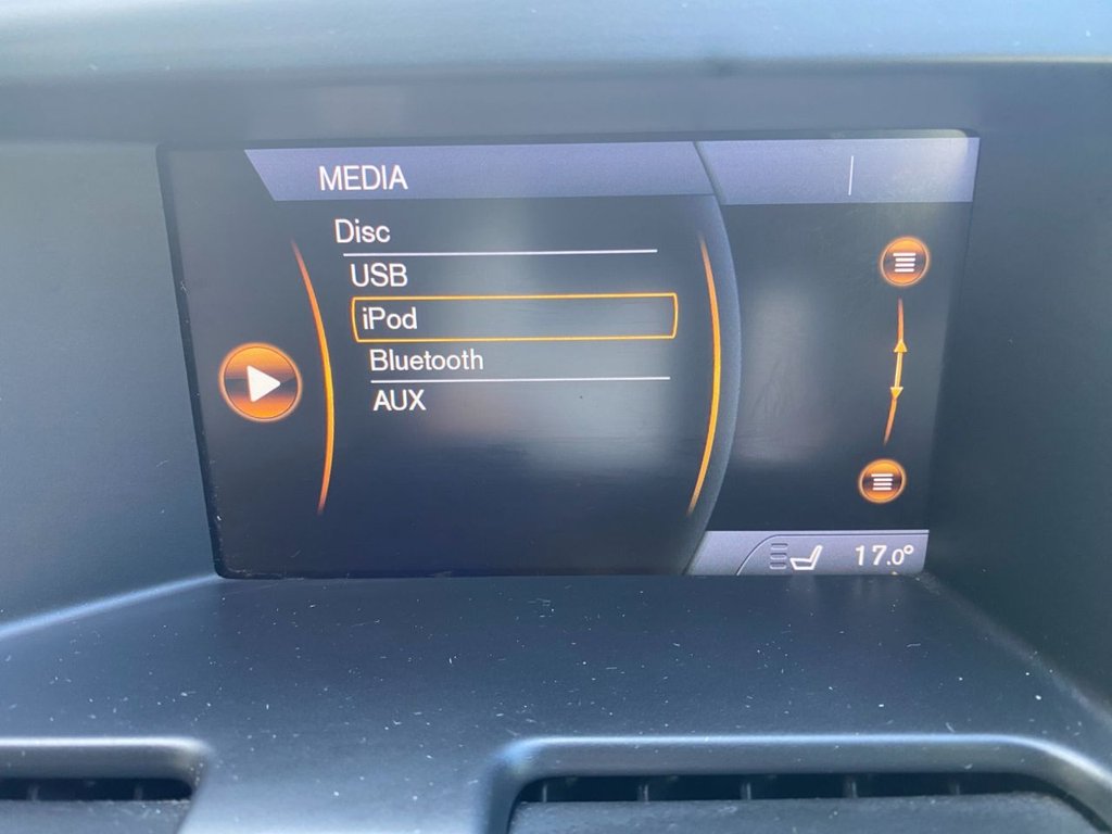 USED 2012 62 VOLVO XC60 2.4 D4 R-Design Nav SUV 5dr Diesel Geartronic AWD Euro 5 (163 ps) HEATED SEATS + SAT NAV