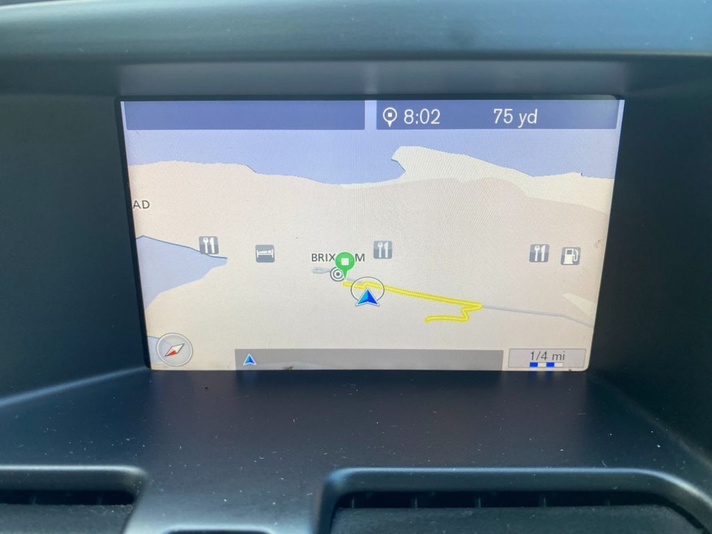 USED 2012 62 VOLVO XC60 2.4 D4 R-Design Nav SUV 5dr Diesel Geartronic AWD Euro 5 (163 ps) HEATED SEATS + SAT NAV