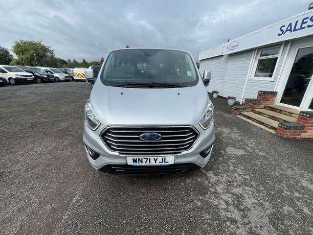 View our FORD TOURNEO CUSTOM