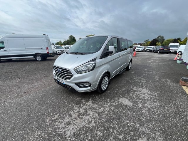 View our FORD TOURNEO CUSTOM