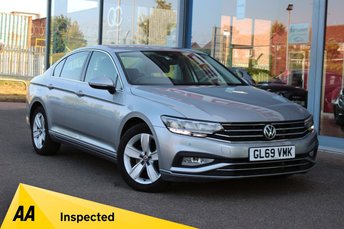 2019 VOLKSWAGEN PASSAT