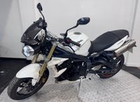 USED 2012 12 TRIUMPH STREET TRIPLE 675 LOW MILEAGE - NICE EXTRAS COMES WITH NEW MOT AND WARRANTY