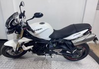 USED 2012 12 TRIUMPH STREET TRIPLE 675 LOW MILEAGE - NICE EXTRAS COMES WITH NEW MOT AND WARRANTY