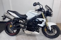 USED 2012 12 TRIUMPH STREET TRIPLE 675 LOW MILEAGE - NICE EXTRAS COMES WITH NEW MOT AND WARRANTY