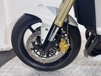 USED 2012 12 TRIUMPH STREET TRIPLE 675 LOW MILEAGE - NICE EXTRAS COMES WITH NEW MOT AND WARRANTY