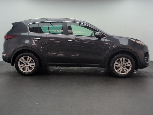 USED 2017 67 Kia Sportage 1.6 Gdi 2 Suv 5dr Petrol Manual Euro 6 (s/S) (130 BHP) - Cruise, Alloy, Bluetooth