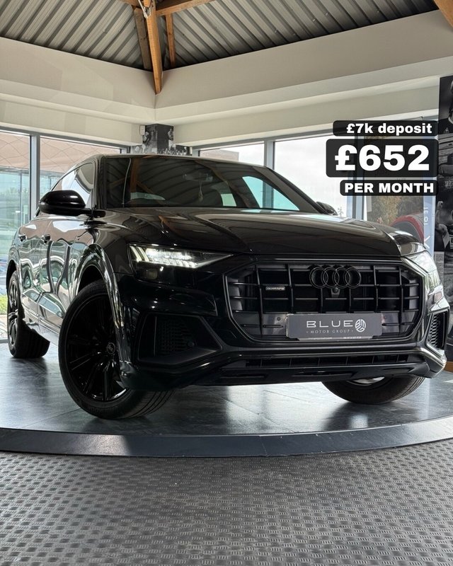 2022 AUDI Q8