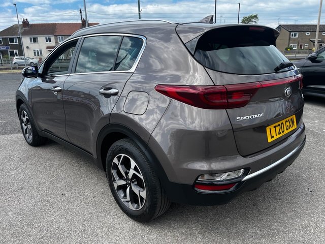 2020 KIA SPORTAGE - Photo 4