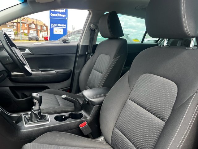 2020 KIA SPORTAGE - Photo 8