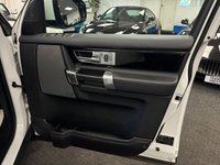 USED 2016 66 LAND ROVER DISCOVERY 4 3.0 SD V6 Graphite SUV 5dr Diesel Auto 4WD Euro 6 (s/s) (256 bhp) UK DELIVERY FLAT FEE &pound;175 (SUBJECT TO DEAL) *OVER 100 IMAGES ON OUR WEBSITE*BESPOKE FINANCE ARRANGED*PART EXCHANGE WELCOME*ALL VEHICLES HPI CLEAR