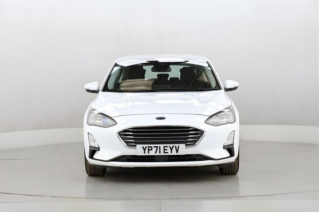 2022 Ford Focus 1L Titanium Edition 5dr - Photo 3
