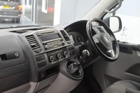 USED 2014 14 VOLKSWAGEN TRANSPORTER 2.0 TDI T30 Highline Kombi 4dr Diesel Manual L1 H1 (193 g/km, 101 bhp) NO VAT, Kombi, Tailgate