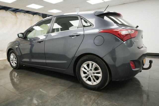 2015 HYUNDAI I30 1.6 CRDi Blue Drive SE Euro 6 (s/s) 5dr - Photo 7