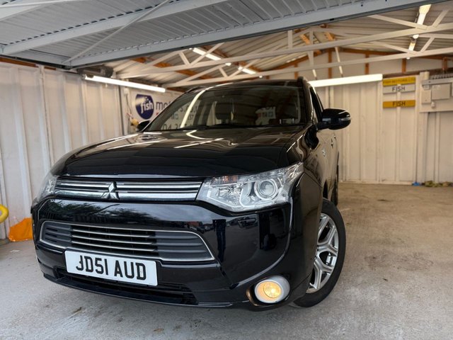2014 64 MITSUBISHI OUTLANDER 2.0h 12kWh GX4hs SUV 5dr Petrol Plug-in Hybrid CVT 4WD Euro 5 (s/s) (200 ps)+2 KEYS+MEDIA+BLUETOOTH+NAV+SUNROOF+LEATHER+CLIMATE+ 2 KEYS+LEATHER HEATED SEATS+SUNROOF+ADAPTIVE CRUISE+&pound;0 TAX+NAV+ALLOYS+POWER BOOT+FOLDING MIRRORS+KEYLESS ENTRY+REVERSE CAMERA+HPI CLEAR