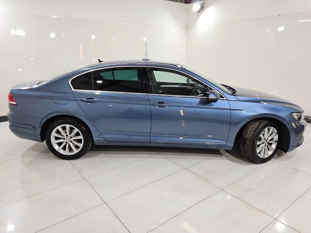 View our VOLKSWAGEN PASSAT
