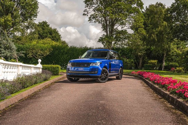 View our LAND ROVER RANGE ROVER
