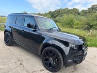 USED 2020 70 LAND ROVER DEFENDER 2.0 SD4 SE SUV 5dr Diesel Auto 4WD Euro 6 (s/s) (240 ps) UPGRADED 22' URBAN ALLOYS + WIRELESS APPLE CARPLAY + BLACK PACK + 10' TOUCHSCREEN DISPLAY WITH PRO NAV + 12-WAY HEATED ELECTRIC MEMORY FRONT SEATS + MERIDIAN SOUND SYSTEM + BLIND SPOT ASSIST + TWO-ZONE CLIMATE CONTROL + COLOURED REVERSING CAMERA WITH 360 DEGREE PARKING AID + DAB RADIO + LANE KEEP ASSIST + CRUISE CONTROL WITH SPEED LIMITER + TRAFFIC SIGN RECOGNITION + FINISHED IN SANTORINI BLACK