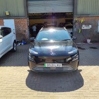 USED 2021 21 HYUNDAI KONA 64kWh Premium SUV 5dr Electric Auto (10.5kW Charger) (204 ps) &zwnj;GENUINE MILEAGE