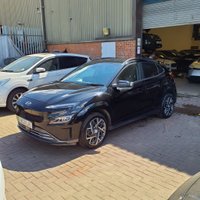 USED 2021 21 HYUNDAI KONA 64kWh Premium SUV 5dr Electric Auto (10.5kW Charger) (204 ps) &zwnj;GENUINE MILEAGE