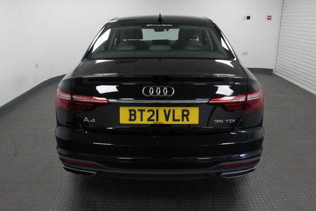 2021 AUDI A4 - Photo 5