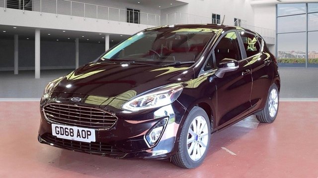 2019 FORD FIESTA - Photo 2
