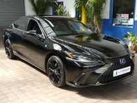 USED 2022 22 LEXUS ES 2.5 300h F Sport Saloon 4dr Petrol Hybrid E-CVT Euro 6 (s/s) (218 ps) STUNNING EXAMPLE GENUINE LOW MILES SAT NAV LEATHER HEATED SEATS HEATED STEERING WHEEL SUNROOF REAR VIEW CAMERA CRUISE CONTROL PARKING SENSORS 1 OWNER LEXUS SERVICE HISTORY LEXUS WARRANTY TILL MAY 2032