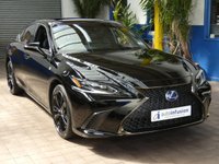 USED 2022 22 LEXUS ES 2.5 300h F Sport Saloon 4dr Petrol Hybrid E-CVT Euro 6 (s/s) (218 ps) STUNNING EXAMPLE GENUINE LOW MILES SAT NAV LEATHER HEATED SEATS HEATED STEERING WHEEL SUNROOF REAR VIEW CAMERA CRUISE CONTROL PARKING SENSORS 1 OWNER LEXUS SERVICE HISTORY LEXUS WARRANTY TILL MAY 2032