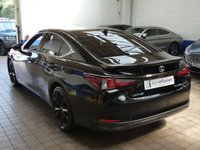 USED 2022 22 LEXUS ES 2.5 300h F Sport Saloon 4dr Petrol Hybrid E-CVT Euro 6 (s/s) (218 ps) STUNNING EXAMPLE GENUINE LOW MILES SAT NAV LEATHER HEATED SEATS HEATED STEERING WHEEL SUNROOF REAR VIEW CAMERA CRUISE CONTROL PARKING SENSORS 1 OWNER LEXUS SERVICE HISTORY LEXUS WARRANTY TILL MAY 2032