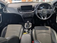 USED 2022 22 KIA CEED 1.5 T-GDi 3 Hatchback 5dr Petrol Manual Euro 6 (s/s) (158 bhp) Rear Cam Sat Nav