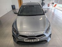 USED 2022 22 KIA CEED 1.5 T-GDi 3 Hatchback 5dr Petrol Manual Euro 6 (s/s) (158 bhp) Rear Cam Sat Nav
