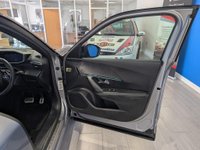 USED 2021 21 PEUGEOT E-2008 50kWh GT Premium SUV 5dr Electric Auto (136 ps) Sunroof, Heated Seats Rear Cam