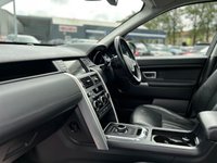 USED 2018 18 LAND ROVER DISCOVERY SPORT 2.0 SD4 HSE Black SUV 5dr Diesel Auto 4WD Euro 6 (s/s) (240 ps) A BEAUTIFUL ADDITION TO OUR FORECOURT FINISHED IN EVER POPULAR WHITE PAINT+7 SEATER+DIESEL+AUTOMATIC+SERVICE HISTORY+ULEZ COMPLIANT+PRIVACY GLASS+FULL LEATHER INTERIOR+FULL PANORAMIC GLASS ROOF+SATELLITE NAVIGATION+PARK ASSIST+CLIMATE CONTROL+20 INCH ALLOY WHEELS+COST NEW &pound;45505 MAKING THIS USED VEHICLE AMAZING VALUE AT OUR LOW PRICE+CALL NOW TO ARRANGE A VIEWING+READY TO DRIVE AWAY TODAY!!!!!!!!!!!!!!!!!!!!!!!!!