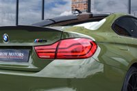 USED 2019 M BMW M4 3.0 BiTurbo GPF Competition Coupe 2dr Petrol DCT Euro 6 (s/s) (450 ps) IND URBAN GREEN / ULTIMATE PK