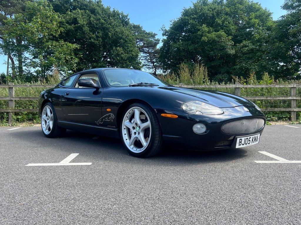 USED 2005 05 JAGUAR XKR 4.2 Coupe // 2dr Automatic (304 g/km, 400 bhp) // px swap 