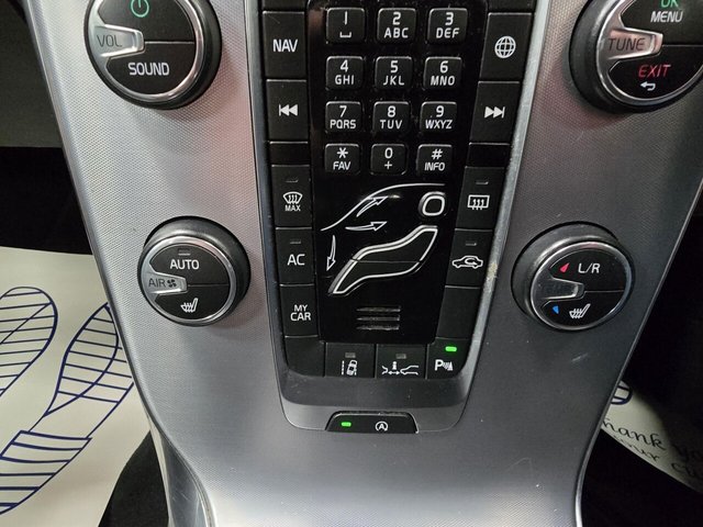 2018 VOLVO V40 CROSS COUNTRY 2.0 D3 Pro Euro 6 (s/s) 5dr - Photo 12