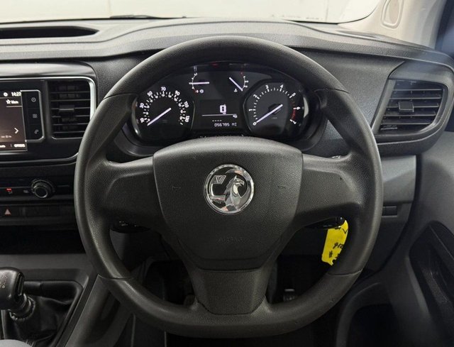 2020 VAUXHALL VIVARO - Photo 11