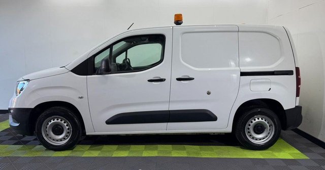 2019 VAUXHALL COMBO - Photo 7