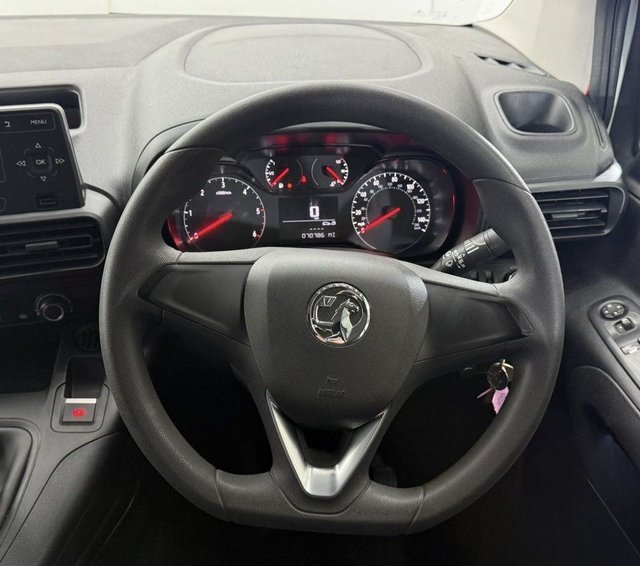 2019 VAUXHALL COMBO - Photo 11