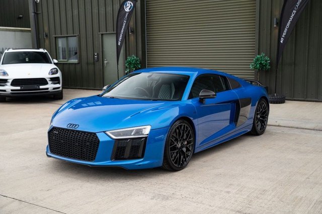 2016 R Audi R8 5.2 FSI V10 Plus Coupe 2dr Petrol S Tronic quattro Euro 6 (s/s) (610 ps)