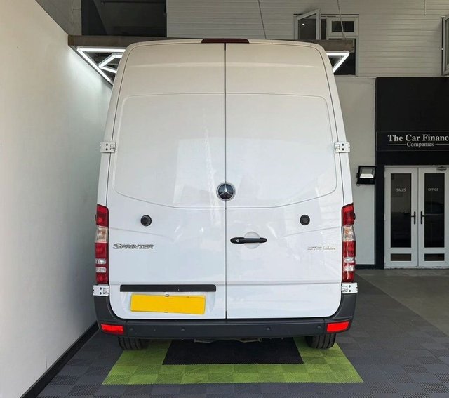 2015 Mercedes-Benz SPRINTER - Photo 4